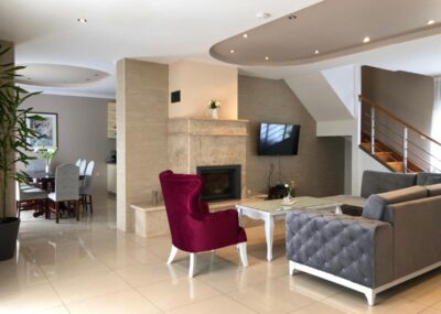 Luxury villa with private pool and jacuzzi - Hit Booker