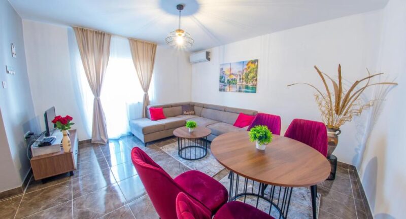 The Jewel of Mostar - Apartment Ruby Luxe - Hit Booker - Living room