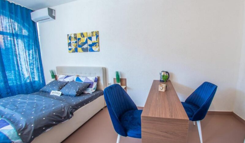 The Jewel of Mostar - Studio apartment Sapphire - Hit Booker - Dining area